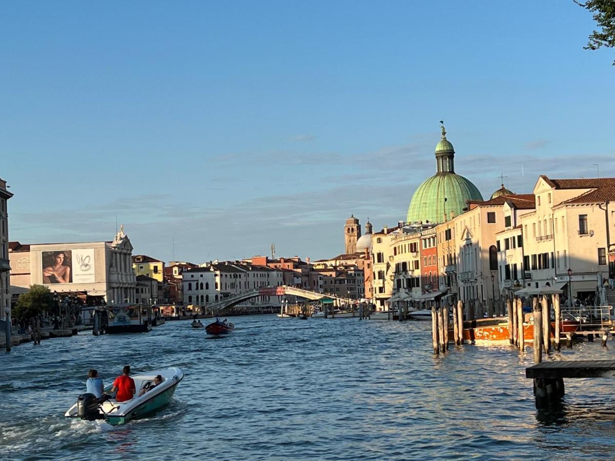 Venice Luxury Suite - Private Jacuzzi And Design Exterior photo